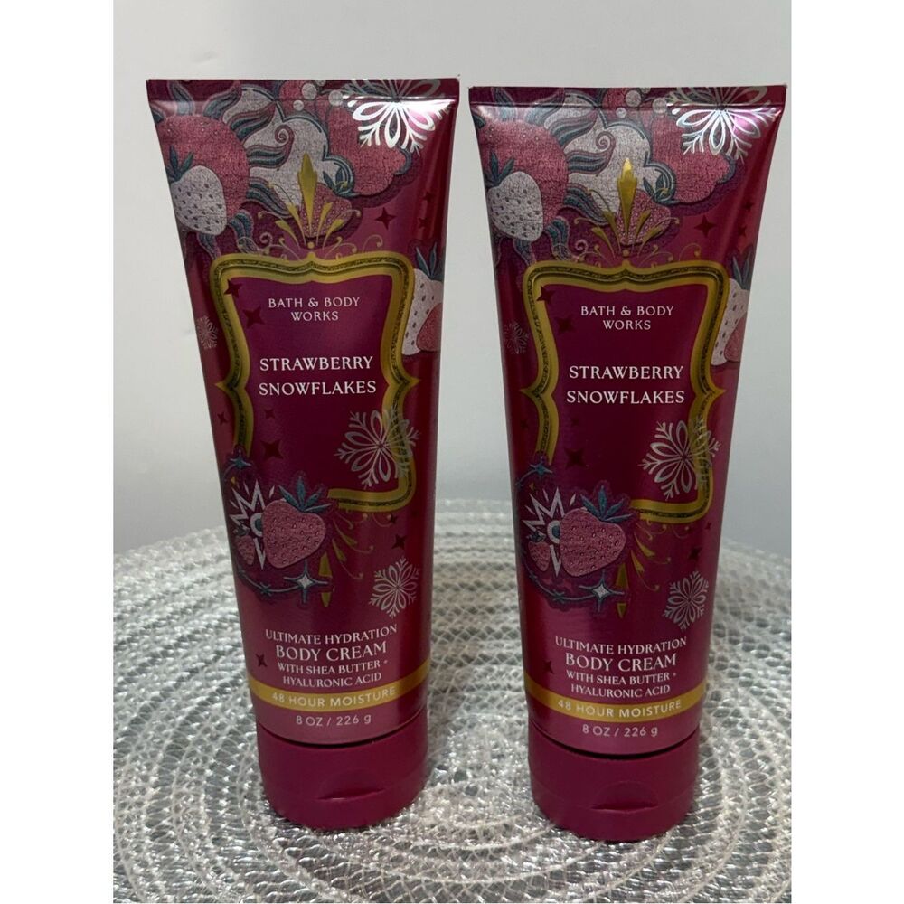 BBW Strawberry Snowflakes Body Cream Set of 2 NWT